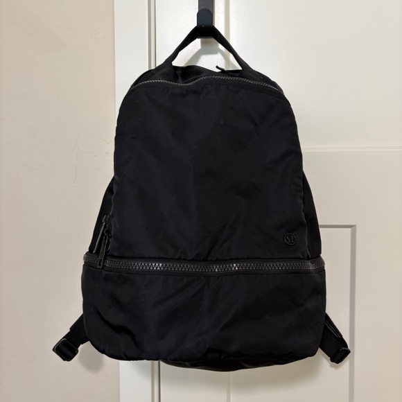 lululemon athletica Handbags - Lululemon City Adventurer Backpack 17L Black